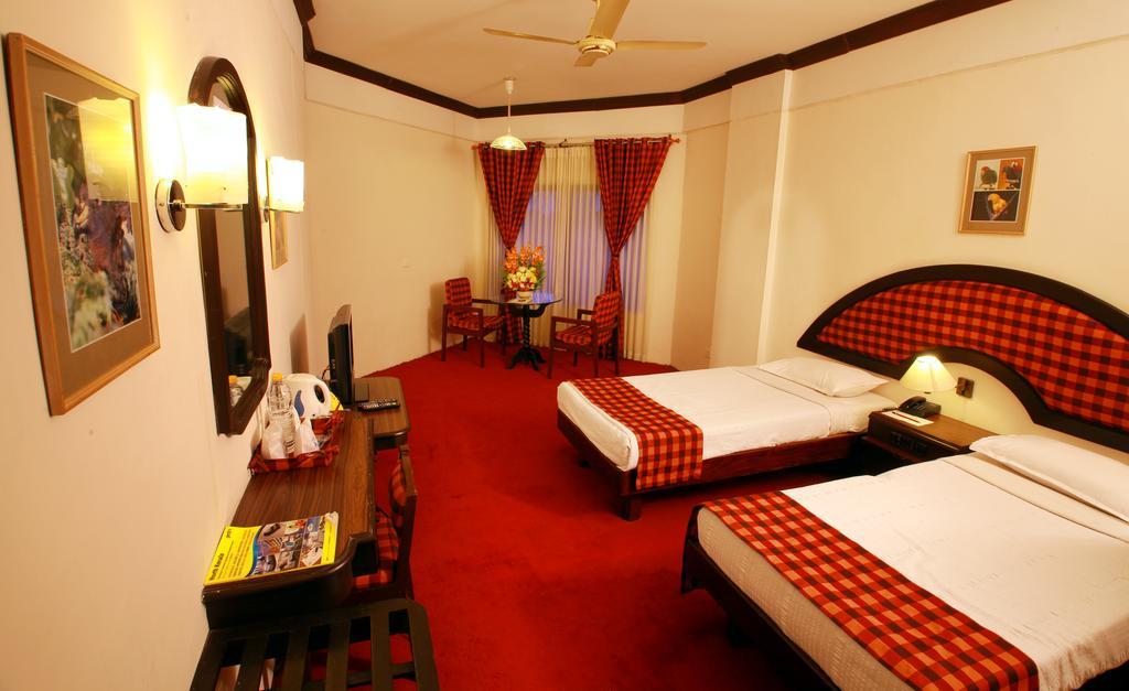 Manuelsons Malabar Palace Calecute Exterior foto