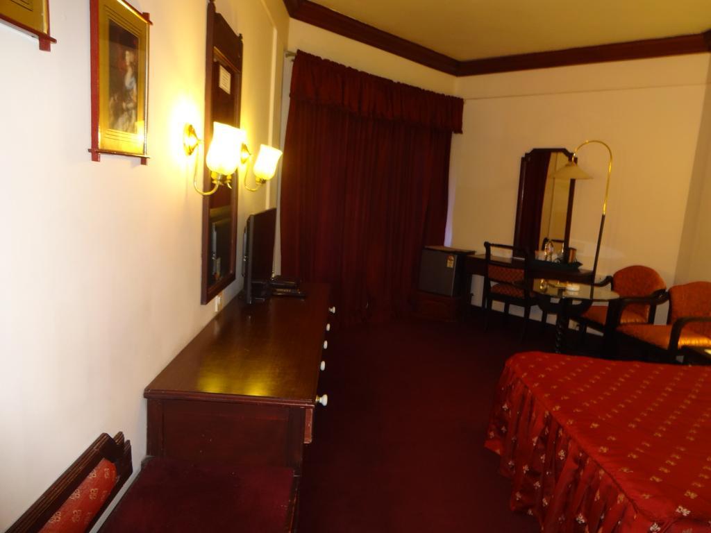 Manuelsons Malabar Palace Calecute Exterior foto